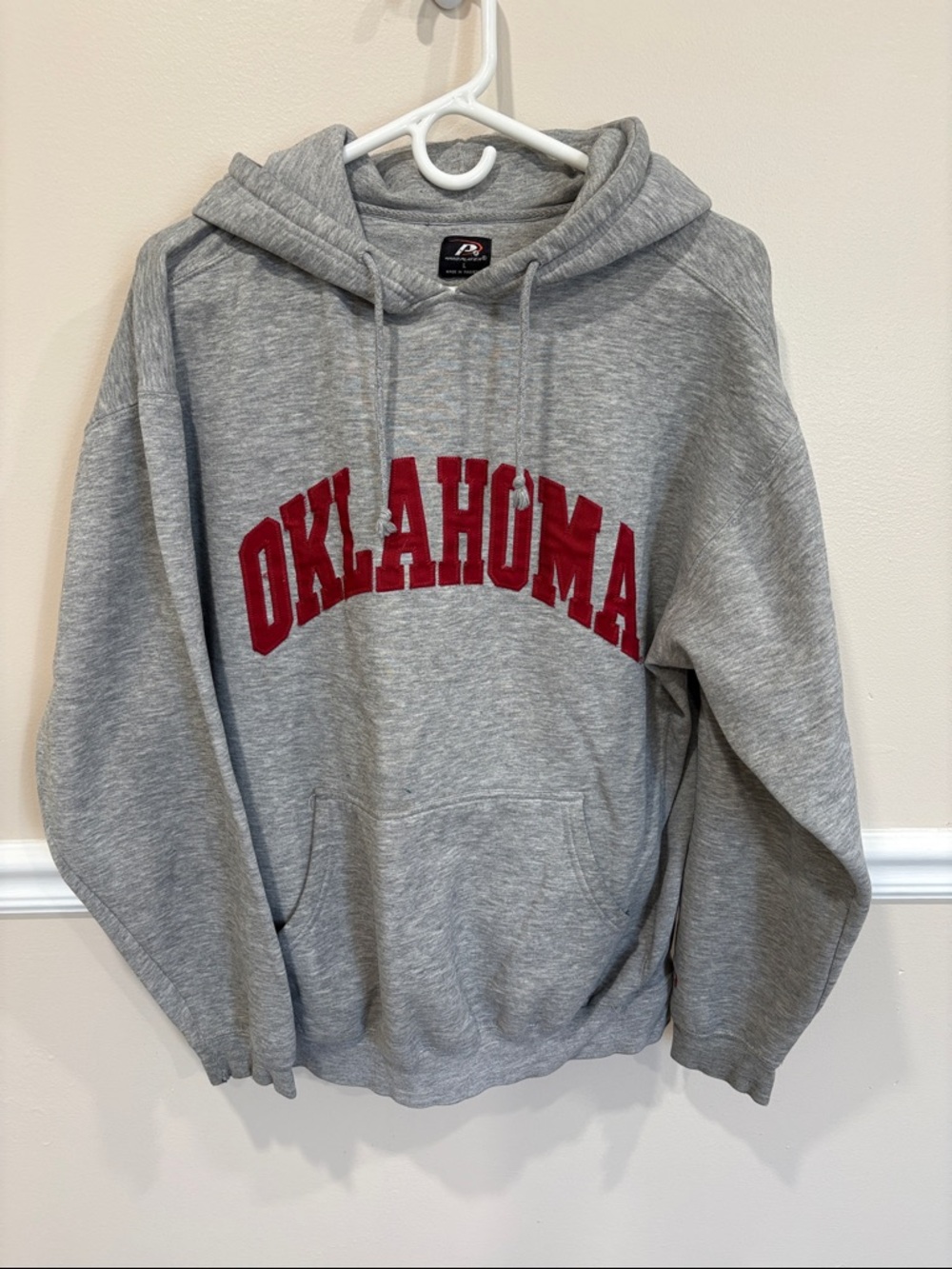 Unk Gray Hoodie with Red OKLAHOMA Applique OU on the sleeve